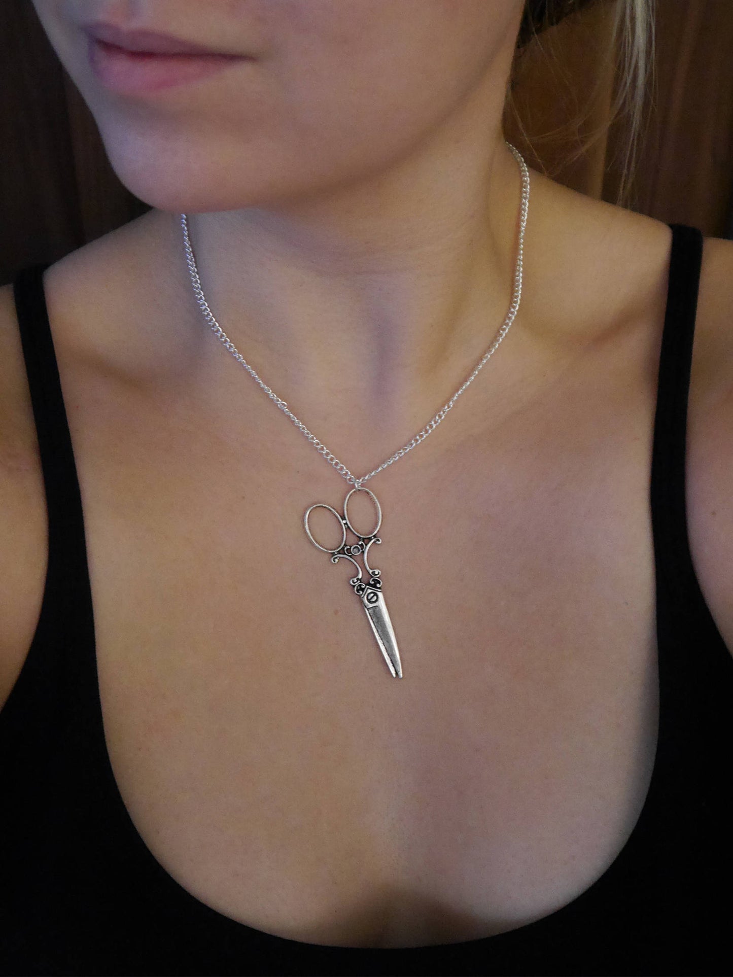 vintage Kette mit süßer Schere ~ Friseur ~ Stylist ~ Modeschmuck