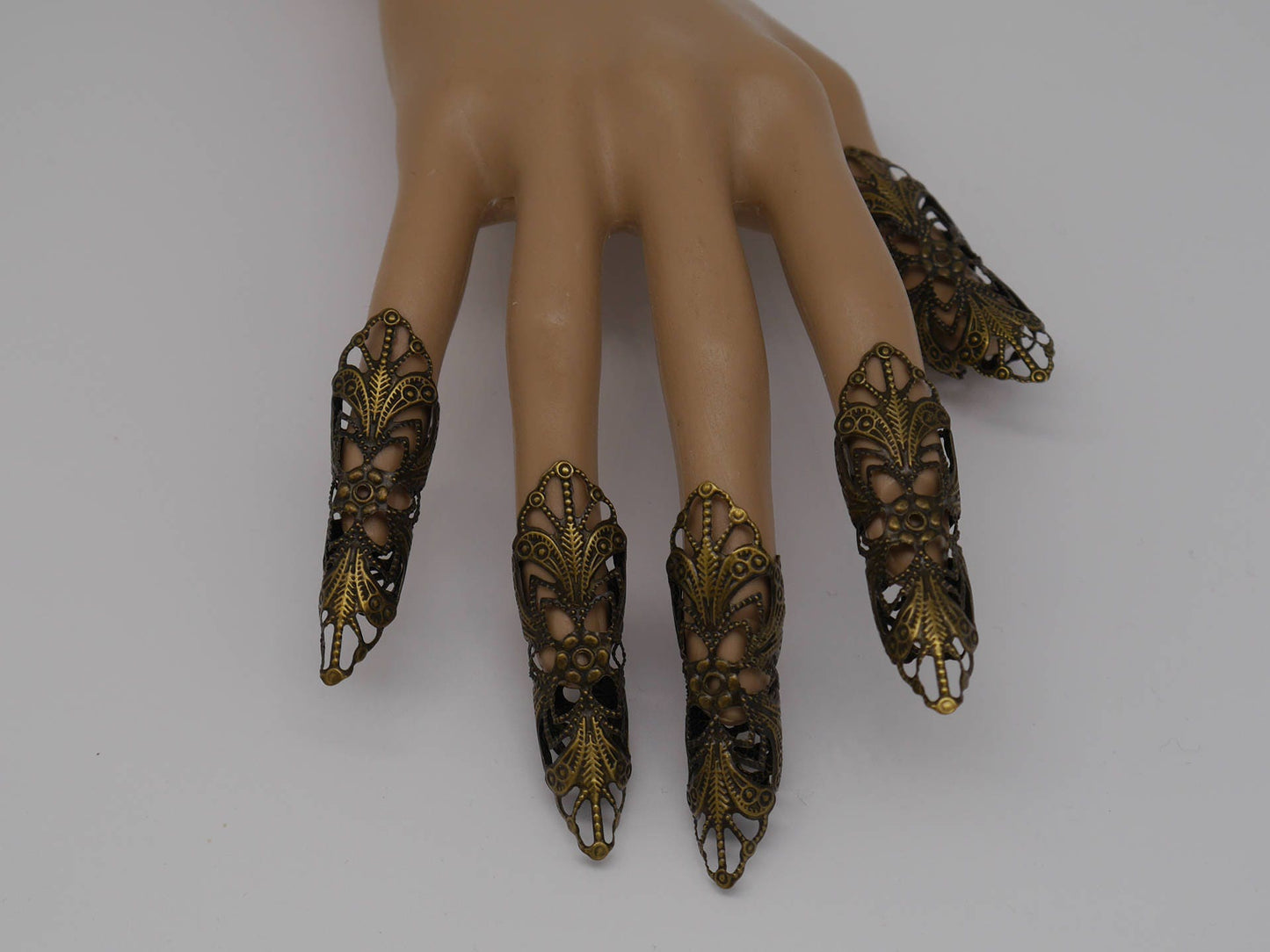 5pc antikgold Filigree Claws Nails
