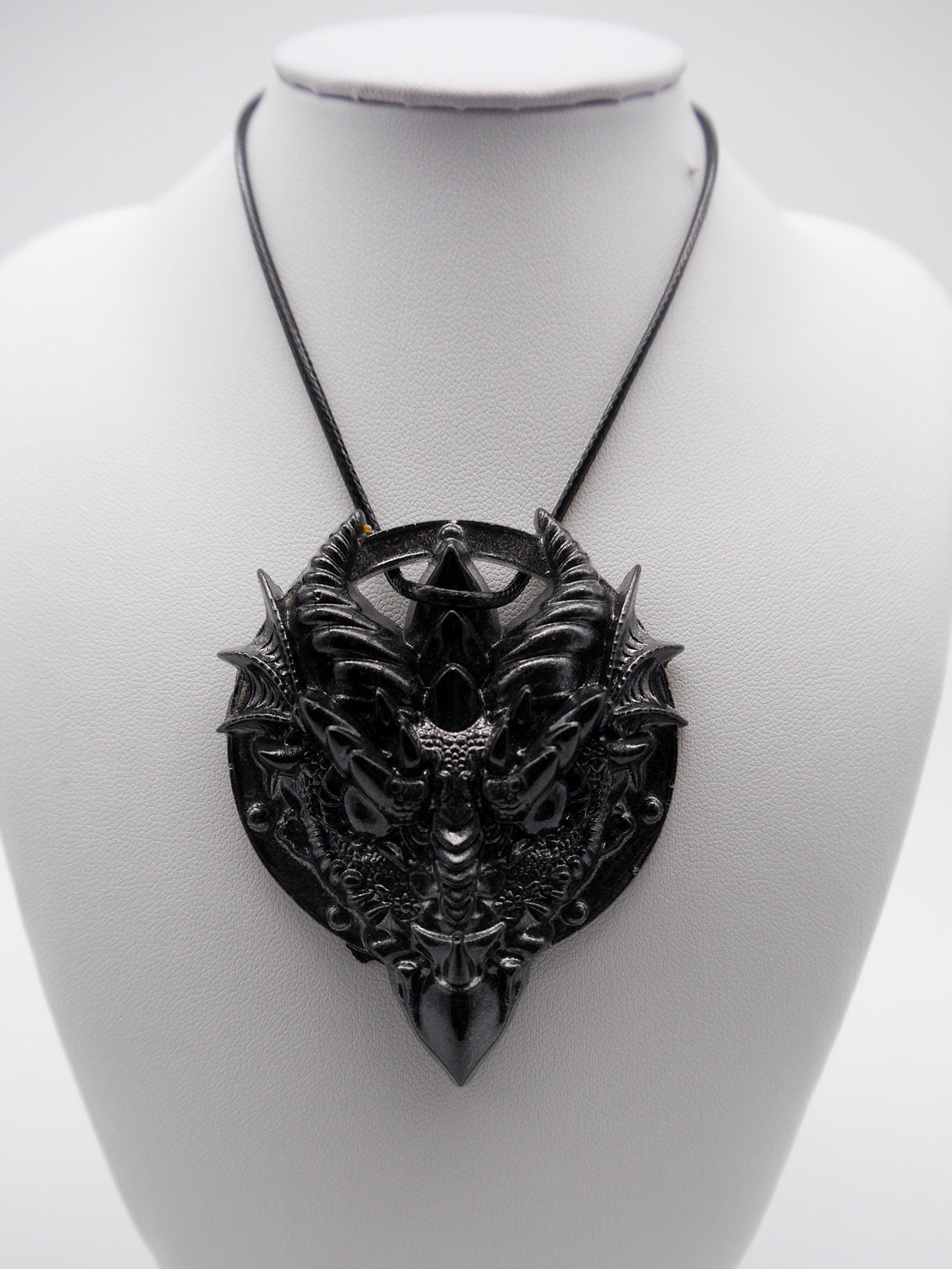 Drachen Amulett Kette ~ black silver Dragon Necklace ~ Fantasy ~ gothic ~ goth ~ witch ~ Resin ~ Geschenk