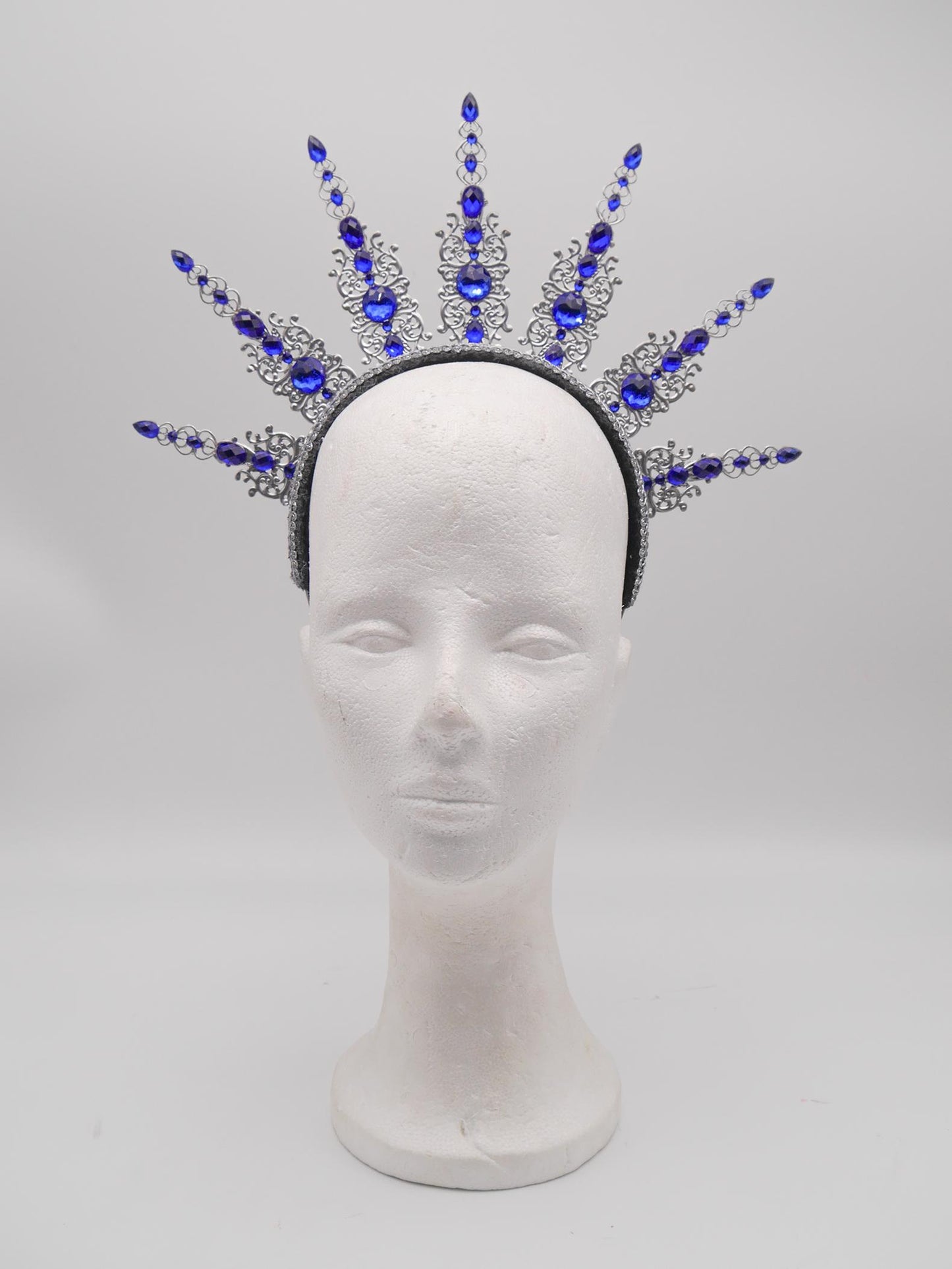 Royal Crown ~ black Royal Metal halo ~ vampir ~ Krone ~ Kranz ~ Kopfschmuc ~ Headdress ~ Heiligenschein ~ gothic ~ goth