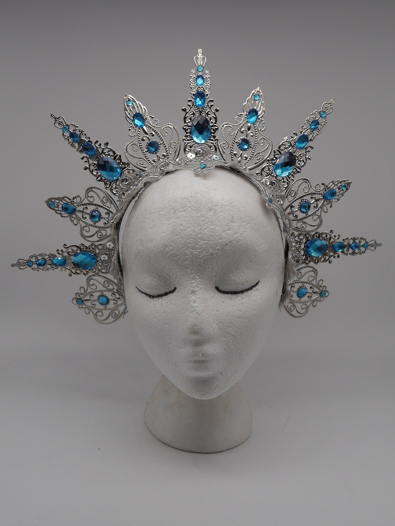 silver blue ice shine Halo - winter dream headpiece - Royal gloriole - crown - Krone - Kranz - Heiligenschein - fantasy Headdress - Fee