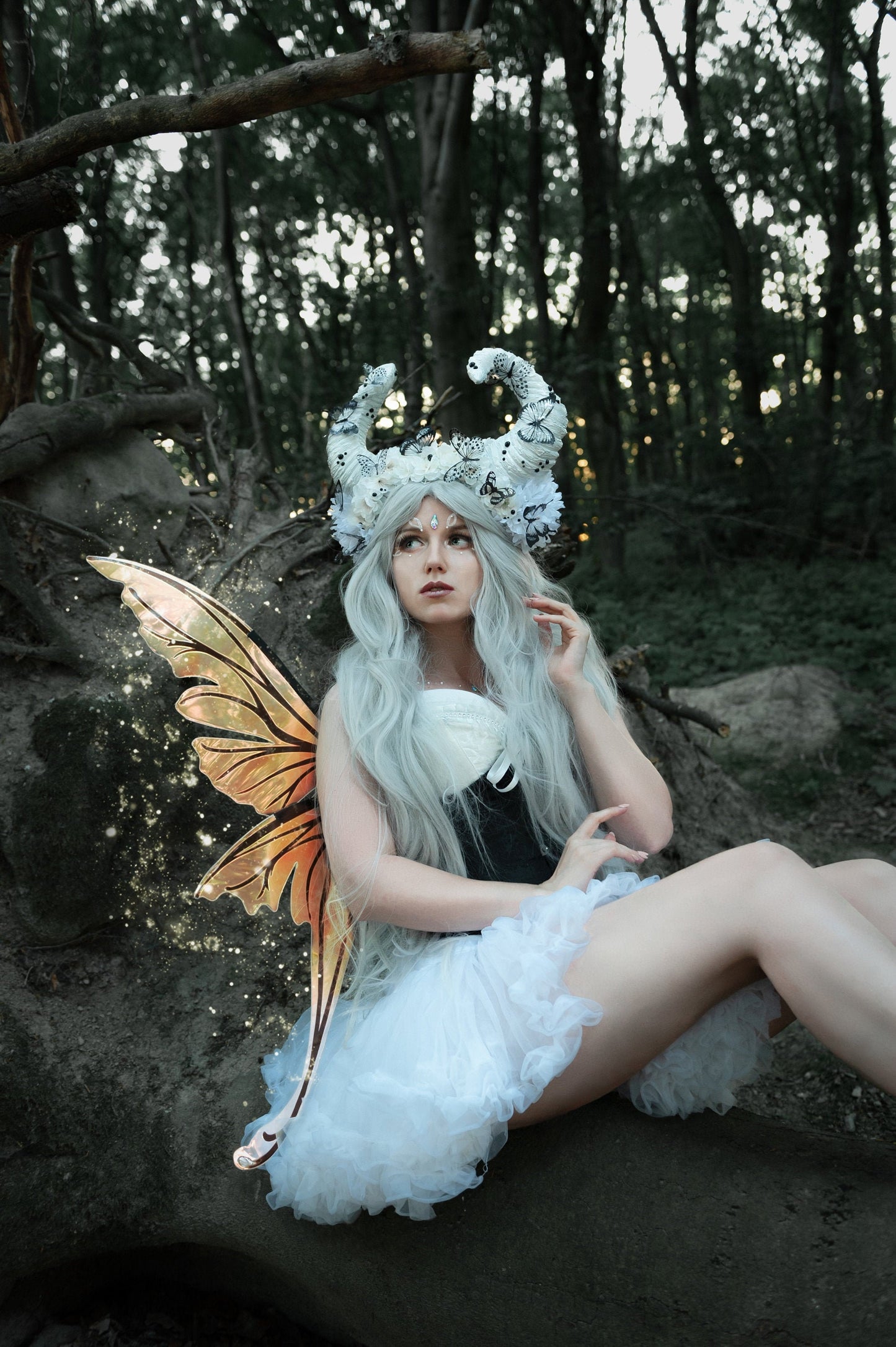 black and white butterfly faun Headdress ~ fantasy Horns ~ Elfen ~ Feen ~ faun Headpiece ~ Schmetterling ~ Kopfschmuck ~ Pan