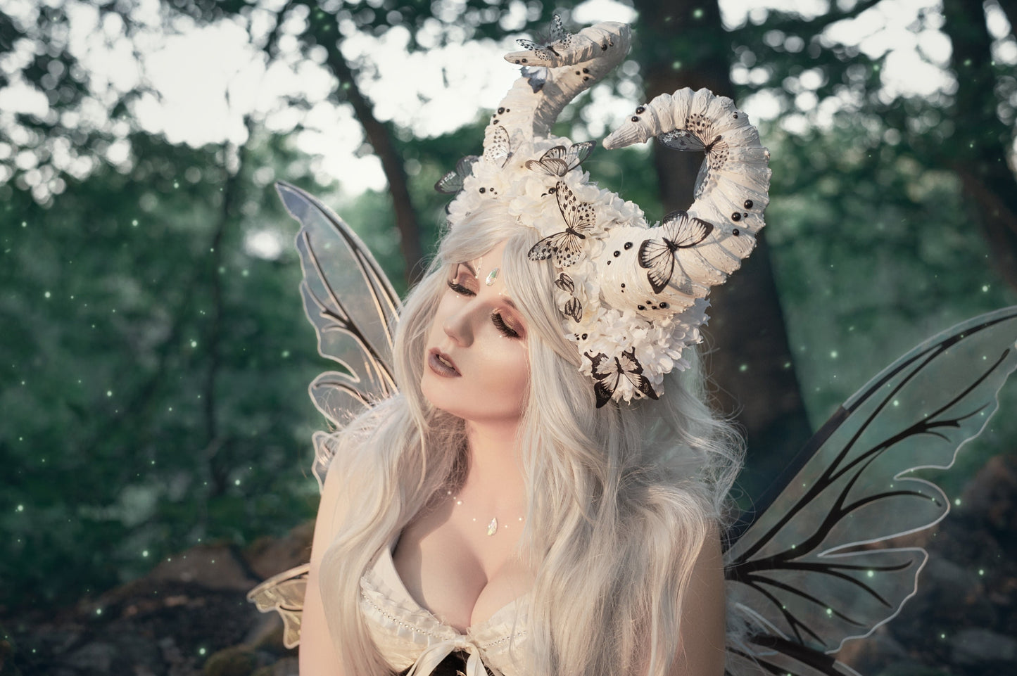 black and white butterfly faun Headdress ~ fantasy Horns ~ Elfen ~ Feen ~ faun Headpiece ~ Schmetterling ~ Kopfschmuck ~ Pan