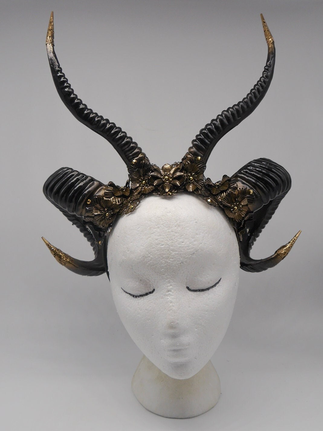 dragon goddess ~ gothic Hörner ~ Fantasy ~ Kopfschmuck ~ Dämon ~ Hexe ~ Festival ~ occult ~ wicca ~ Maleficent - double horns