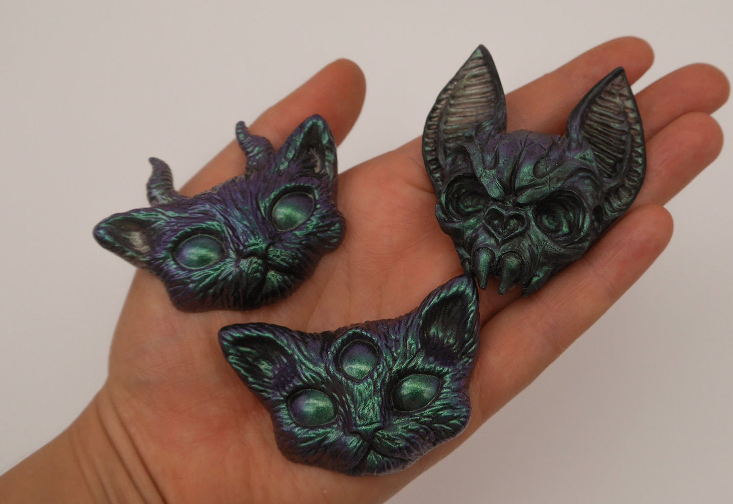 sphynx Katze ~ Epoxid Harz ~ Resin ~ skull ~ Handmade ~ Fledermaus - drei Augen ~ Fantasy ~ gothic ~ goth ~ geschenk