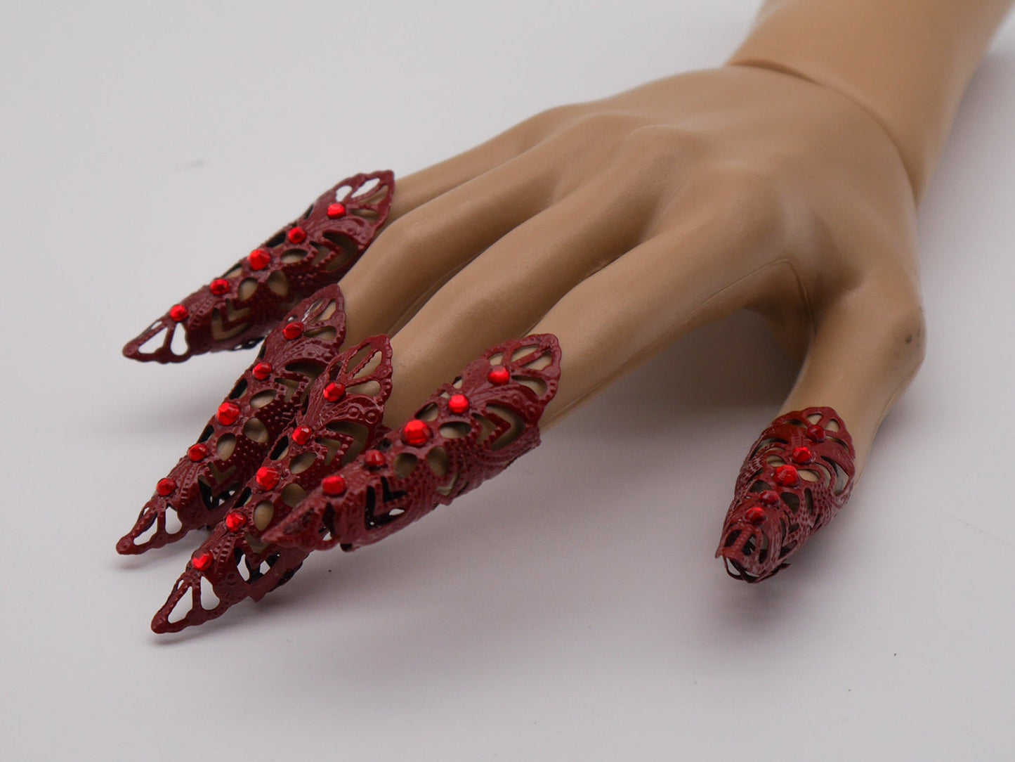 5pc red Filigree Claws Nails with red stones~ Nails ~ Nagel ~ Krallen ~ Ringe ~ Gothic ~ Nägel