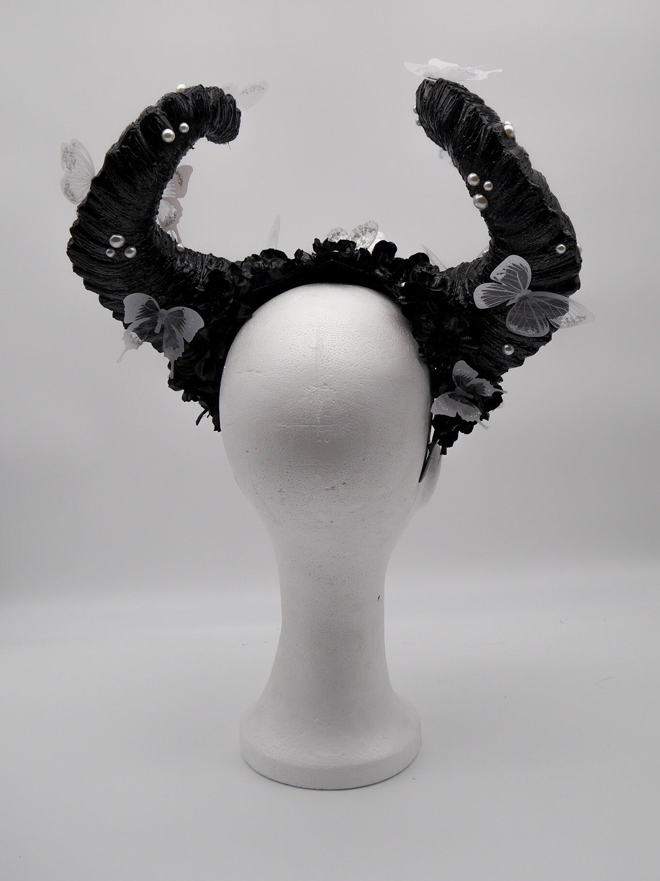 black and white butterfly faun Headdress ~ fantasy Horns ~ Elfen ~ Feen ~ faun Headpiece ~ Schmetterling ~ Kopfschmuck ~ Pan