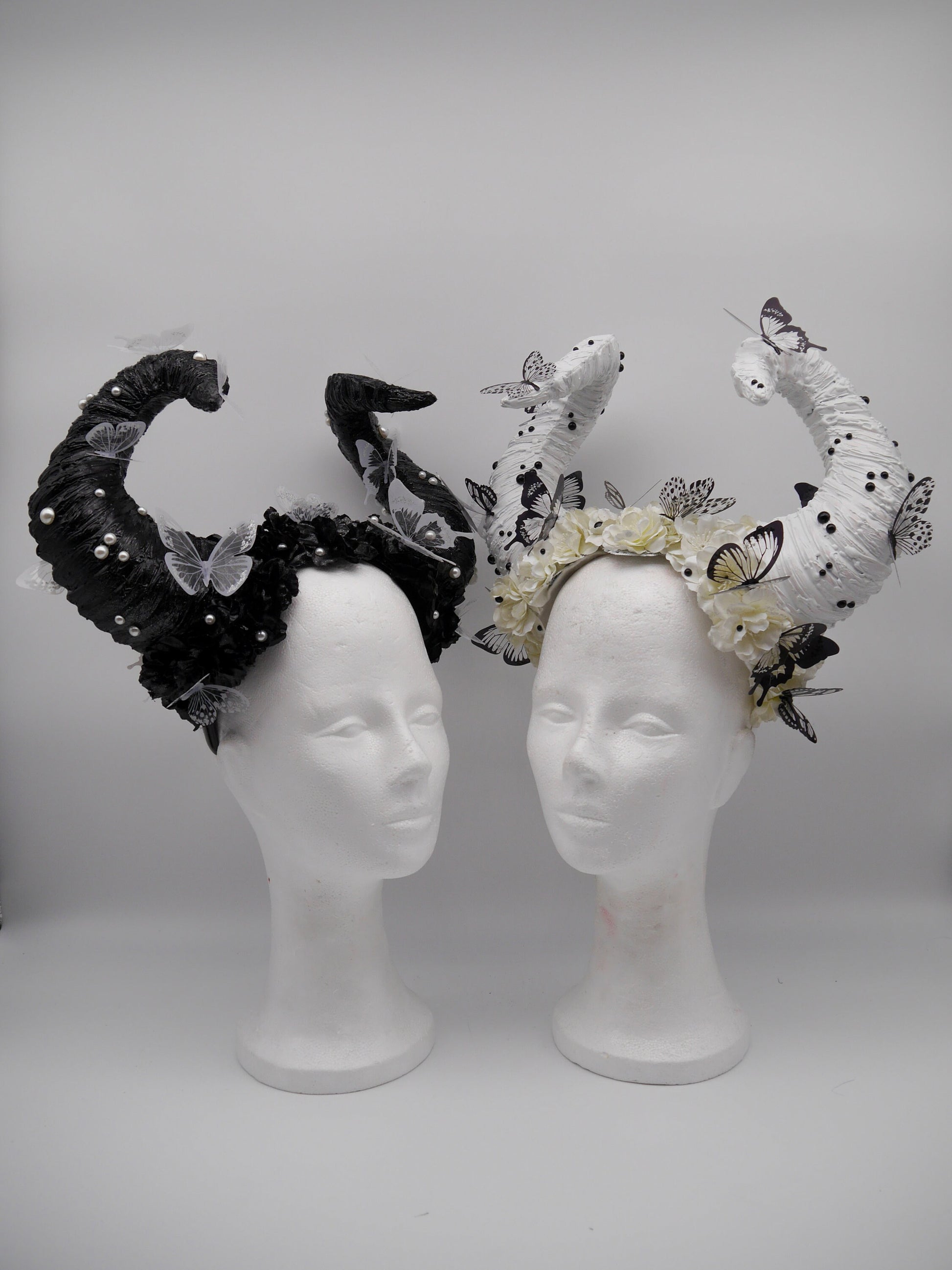 black and white butterfly faun Headdress ~ fantasy Horns ~ Elfen ~ Feen ~ faun Headpiece ~ Schmetterling ~ Kopfschmuck ~ Pan