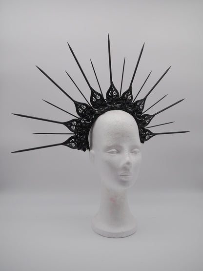 black gothic Madonna Vampire Halo ~ Royal ~ Metal ~ religiös ~ gloriole ~ nimbus ~ crown ~ Krone ~ Kranz ~ Heiligenschein ~ schwarz ~ goth