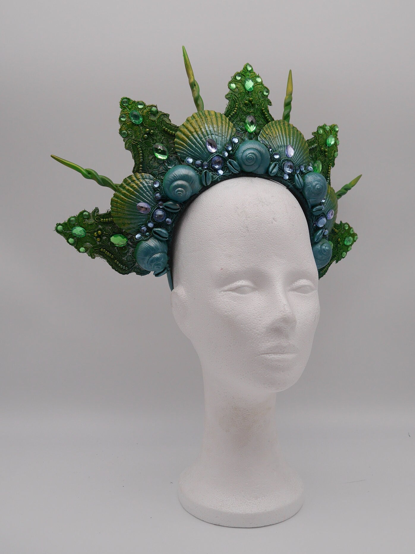 green blue mermaid crown ~ Meerjungfrau Krone ~ Königin ~ Kopfschmuck ~ Sirene ~ Shell ~ Muschlekrone