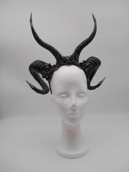 dragon goddess ~ gothic Hörner ~ Fantasy ~ Kopfschmuck ~ Dämon ~ Hexe ~ Festival ~ occult ~ wicca ~ Maleficent - double horns