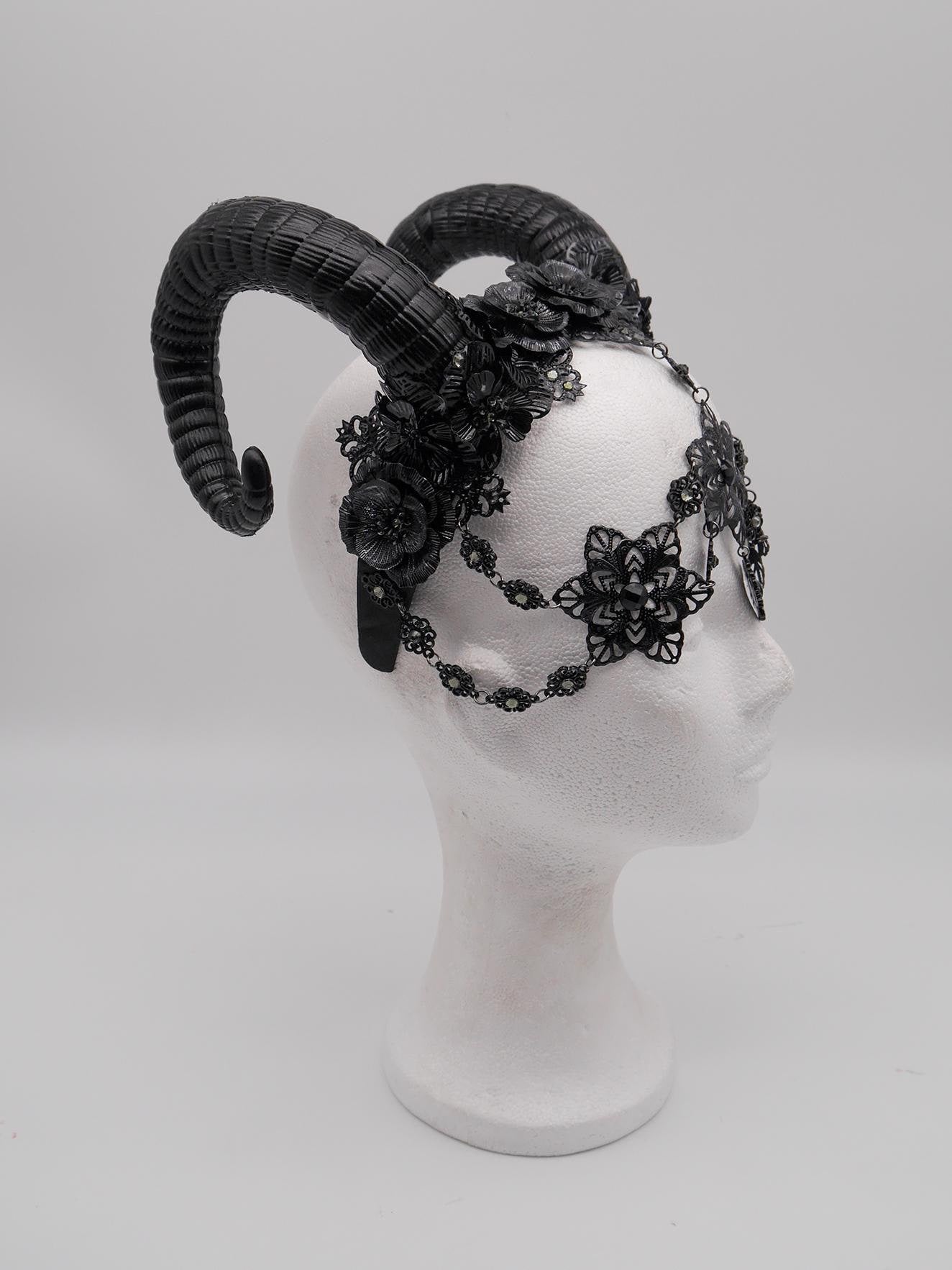 gothic Ram Headpiece ~ gothic ~ faun ~ fantasy ~ Geweih ~ Hörner ~ Widder