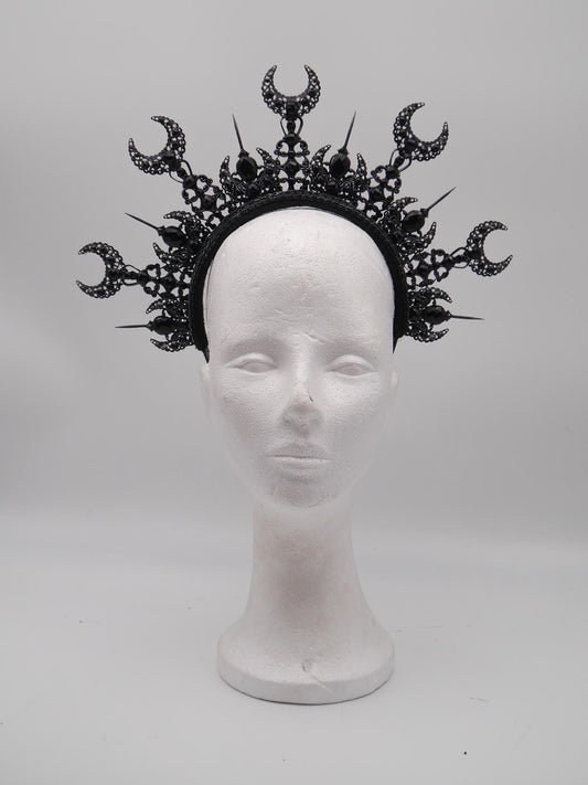 Luna gothic Halo