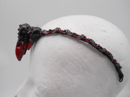 Bloody Raven Tiara ~ Gothic Kopfschmuck ~ Rabenschädel ~ Goth ~ Mystischer Haarschmuck