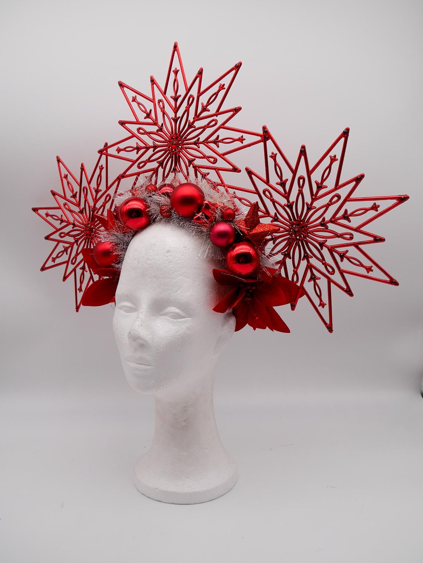 red Chrismas Headdress ~ Winter Headpiece ~ winterwonderland ~ snow ~ ice Queen ~ Headdress ~ Winterdream