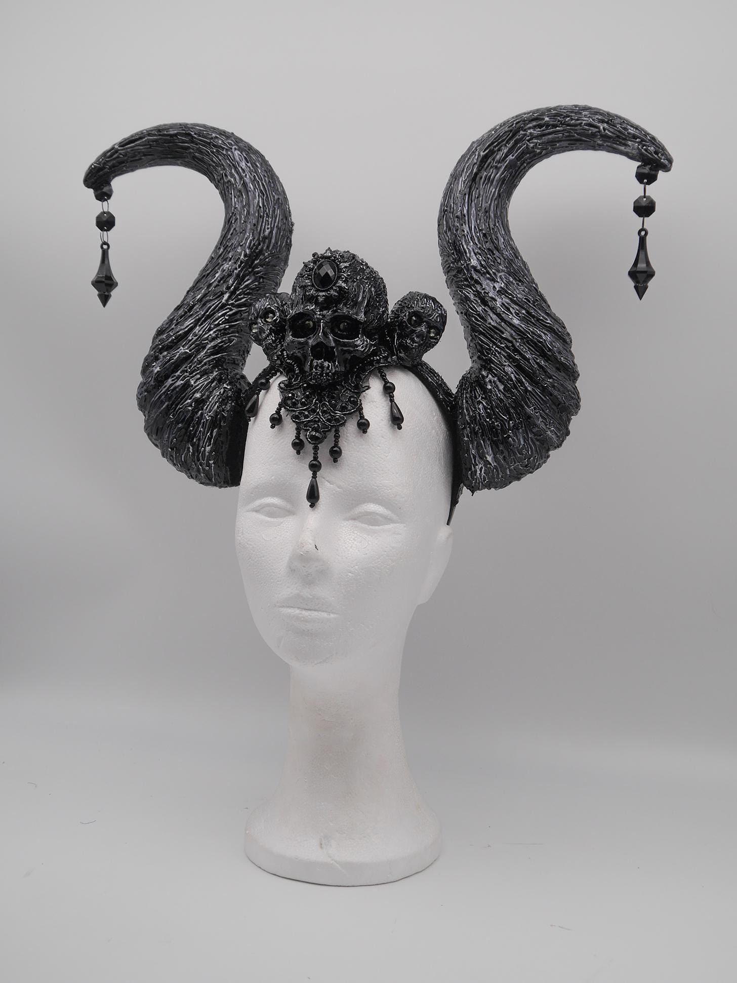 dark Maleficent Headdress ~ gothic Horns ~ Queen of Darkness ~ goth ~ occult Headpiece