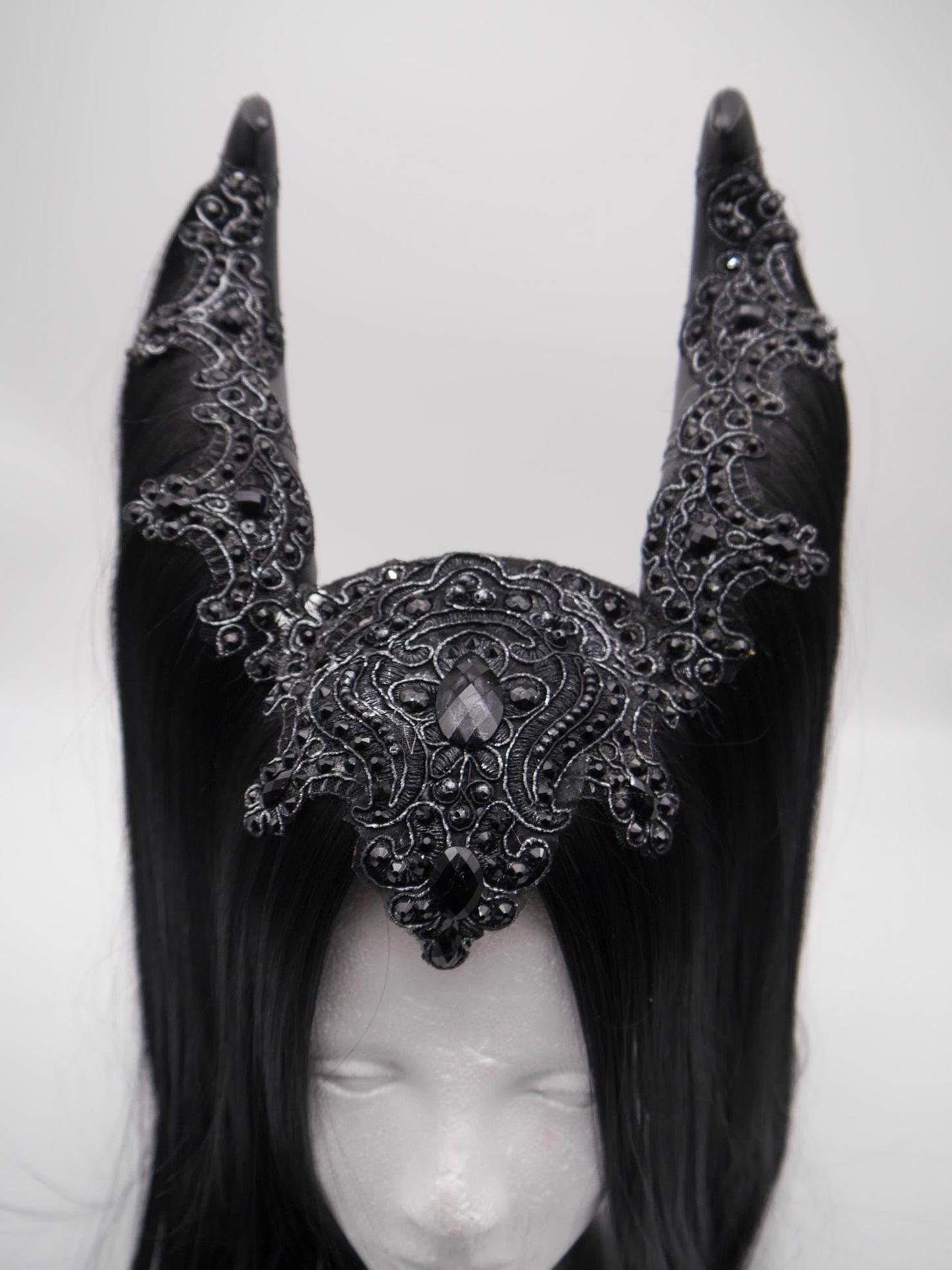 black maleficent Headdress ~ Gothic headpiece ~ Kopfschmuck
