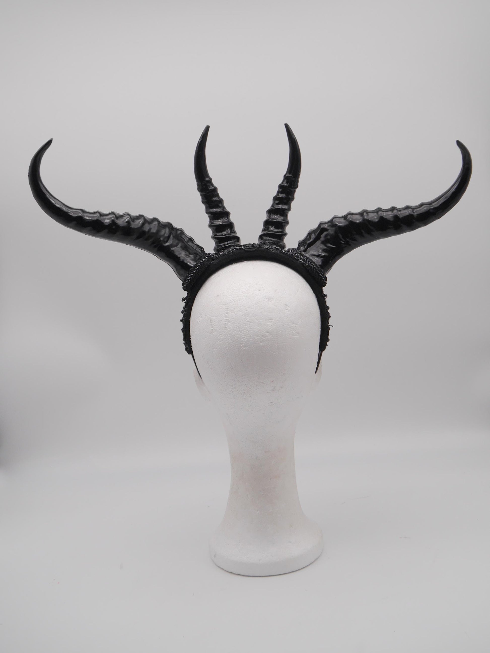 Hellborn Headdress ~ Gothic headpiece ~ Kopfschmuck