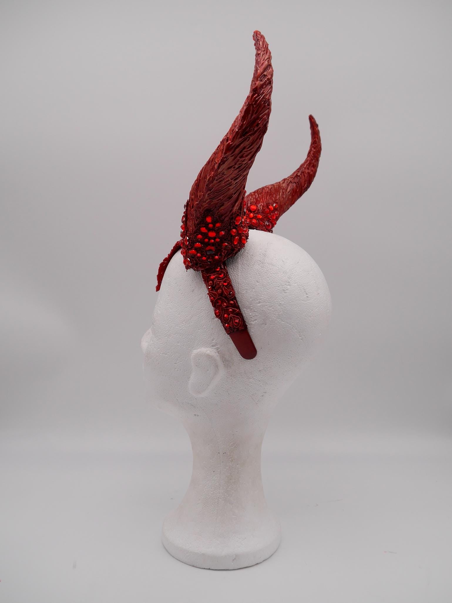 red glamour maleficent Headdress ~ Gothic headpiece ~ Kopfschmuck