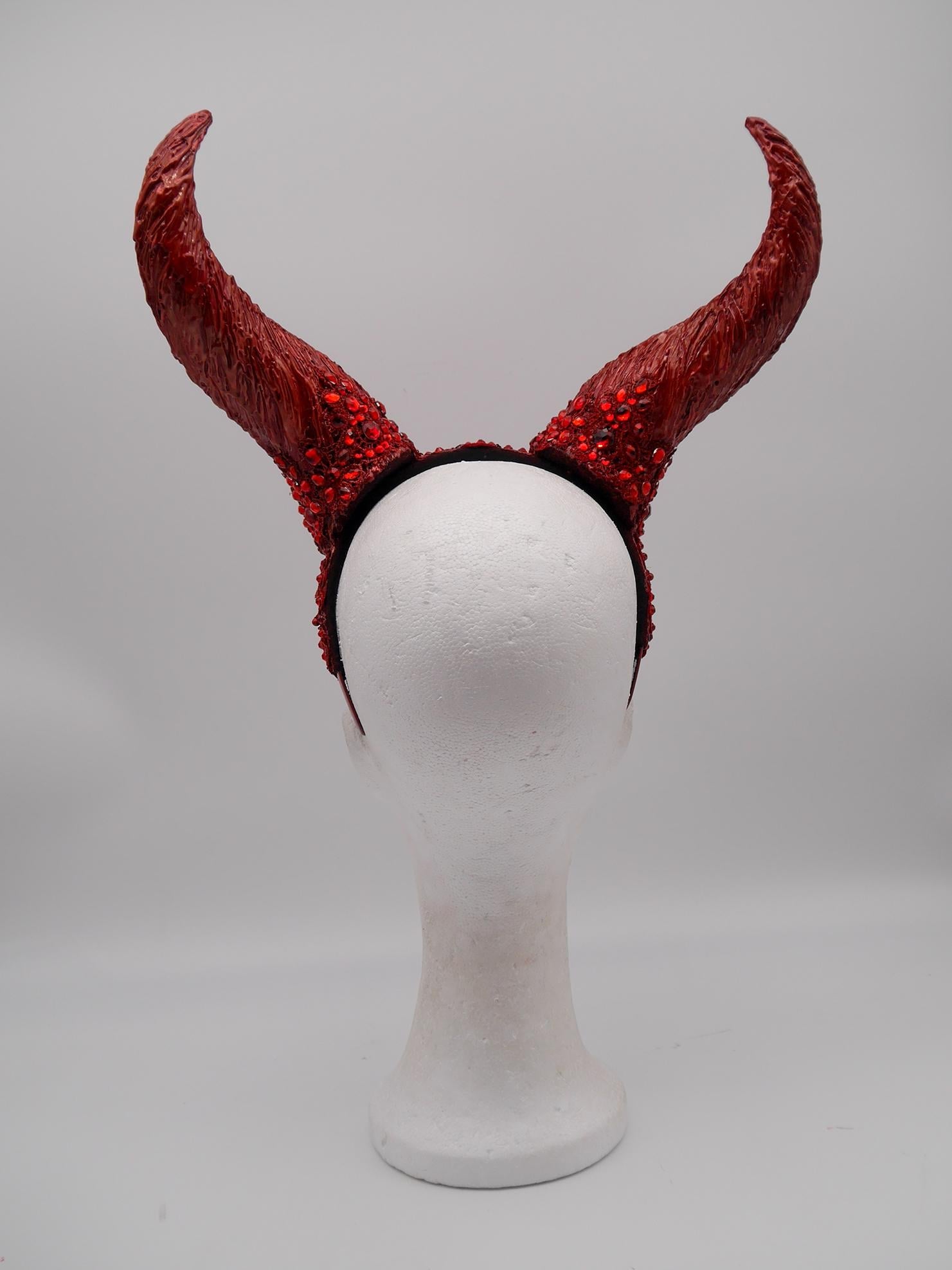 red glamour maleficent Headdress ~ Gothic headpiece ~ Kopfschmuck