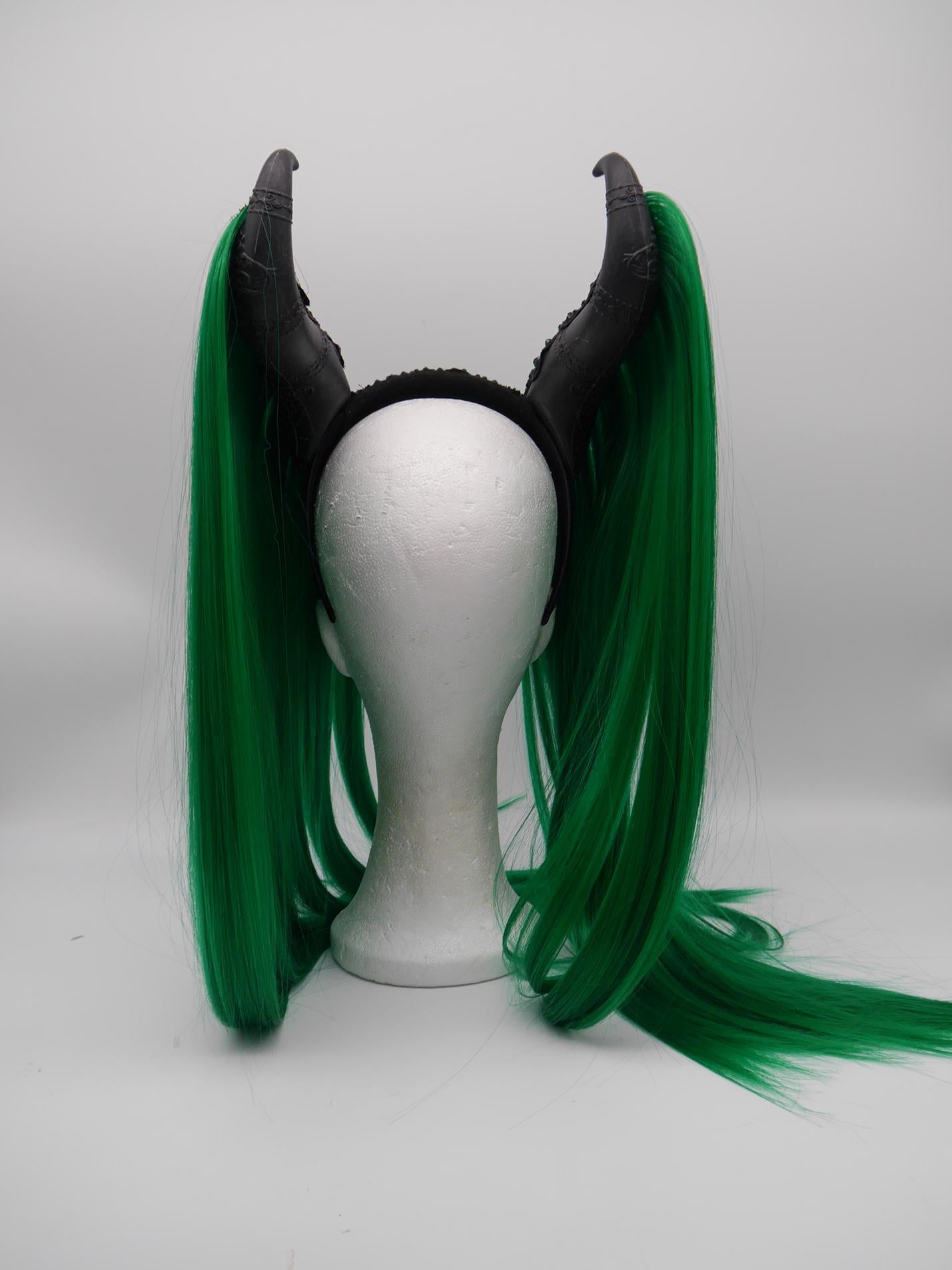 green maleficent Headdress ~ Gothic headpiece ~ Kopfschmuck