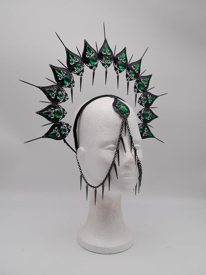 Emerald Noire Gothic Halo ~ Crown ~ black Royal Metal ~ vampir ~ Krone ~ Kranz ~ Kopfschmuck ~ Headdress ~Heiligenschein ~ Fantasy~ goth
