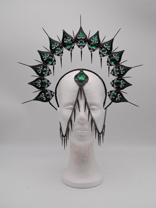 Emerald Noire Gothic Halo ~ Crown ~ black Royal Metal ~ vampir ~ Krone ~ Kranz ~ Kopfschmuck ~ Headdress ~Heiligenschein ~ Fantasy~ goth