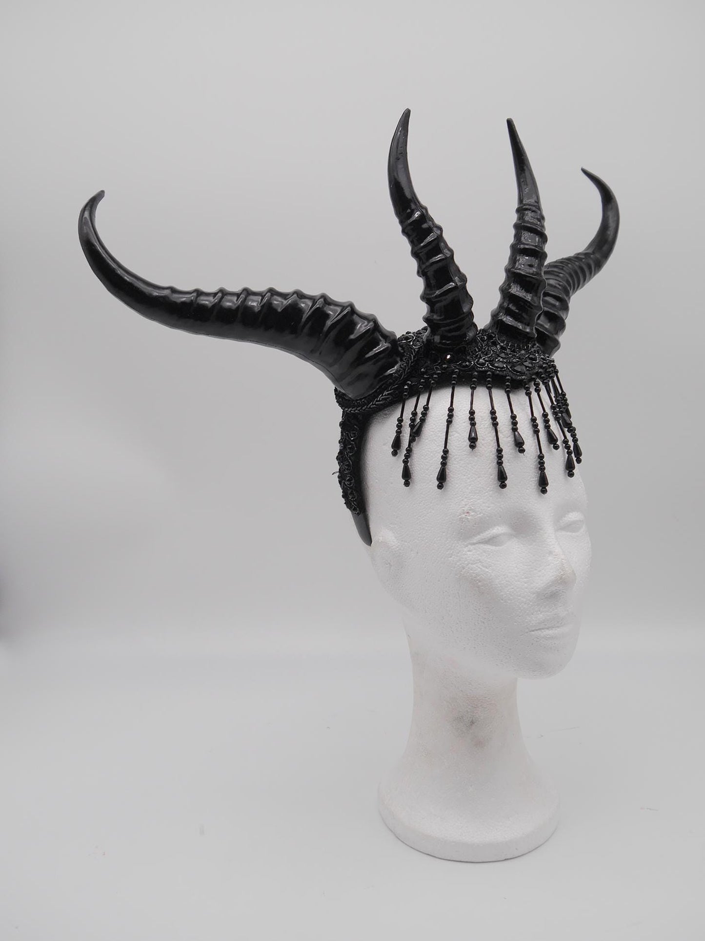 Hellborn Headdress ~ Gothic headpiece ~ Kopfschmuck