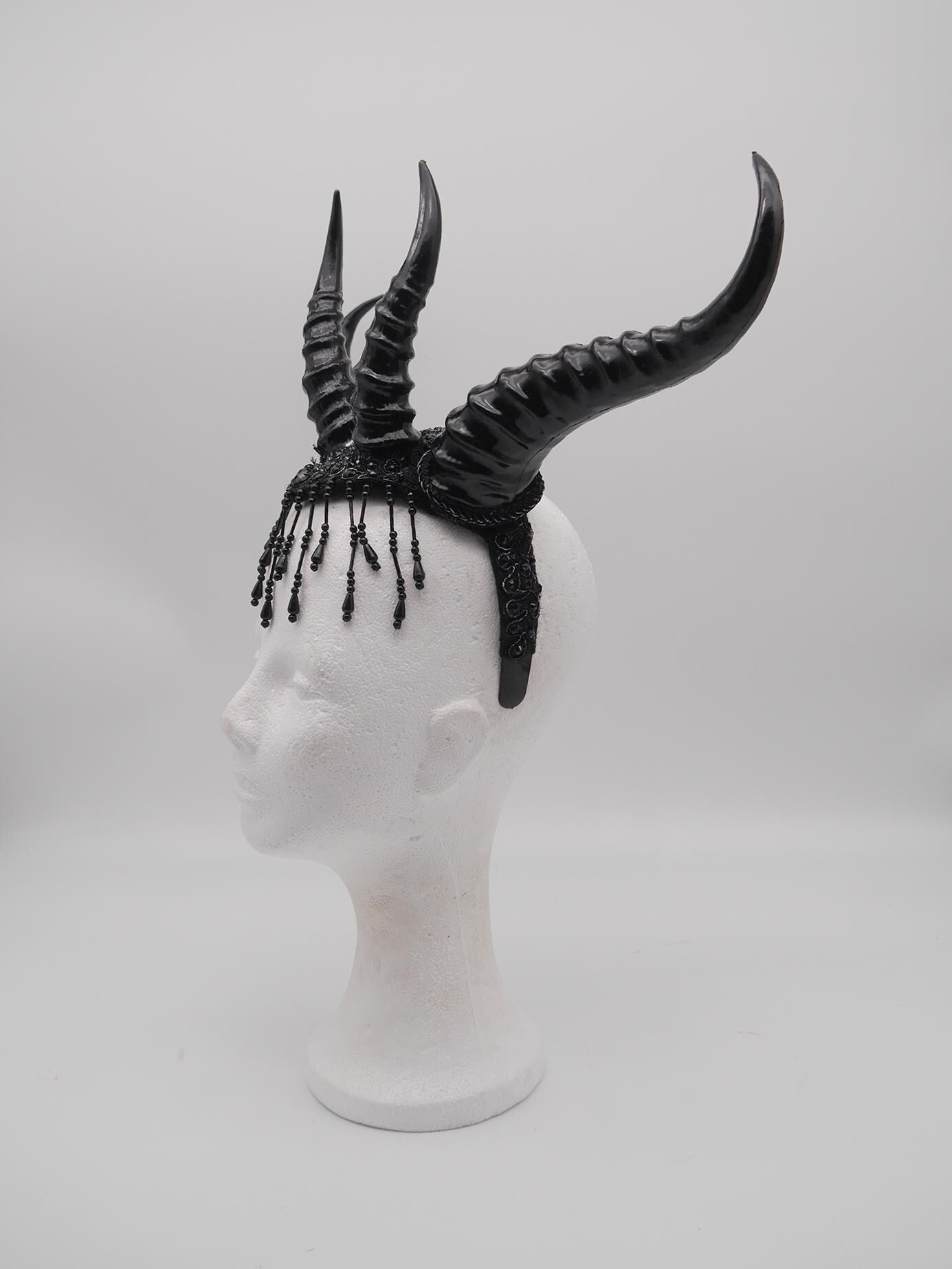 Hellborn Headdress ~ Gothic headpiece ~ Kopfschmuck