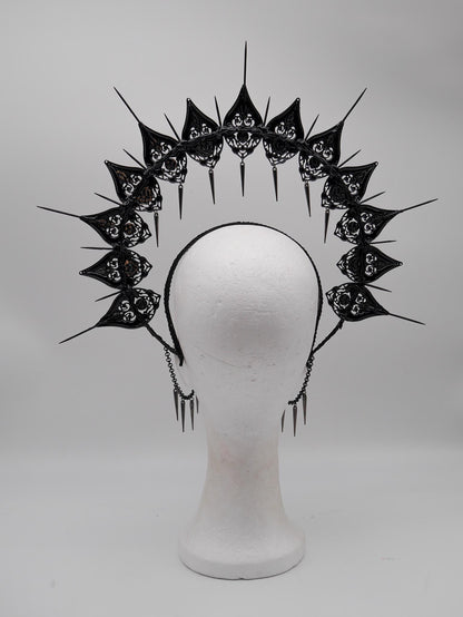Emerald Noire Gothic Halo ~ Crown ~ black Royal Metal ~ vampir ~ Krone ~ Kranz ~ Kopfschmuck ~ Headdress ~Heiligenschein ~ Fantasy~ goth
