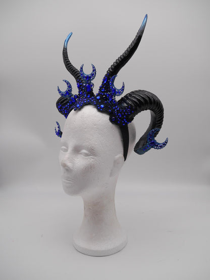Nyx douple Horns ~ gothic Hörner ~ Fantasy ~ Kopfschmuck ~ Moon ~ Hexe ~ Festival ~ occult ~ wicca ~ Maleficent - double horns