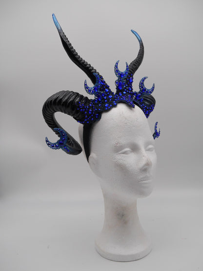 Nyx douple Horns ~ gothic Hörner ~ Fantasy ~ Kopfschmuck ~ Moon ~ Hexe ~ Festival ~ occult ~ wicca ~ Maleficent - double horns