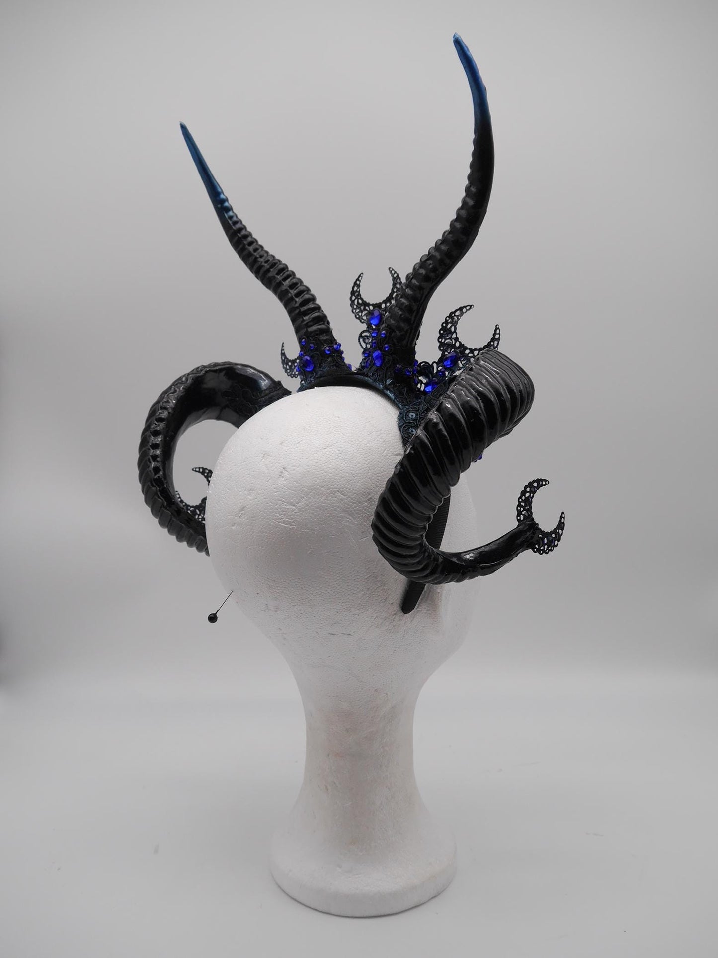 Nyx douple Horns ~ gothic Hörner ~ Fantasy ~ Kopfschmuck ~ Moon ~ Hexe ~ Festival ~ occult ~ wicca ~ Maleficent - double horns