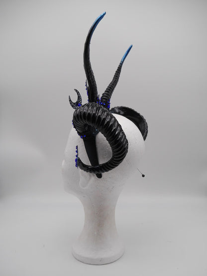 Nyx douple Horns ~ gothic Hörner ~ Fantasy ~ Kopfschmuck ~ Moon ~ Hexe ~ Festival ~ occult ~ wicca ~ Maleficent - double horns