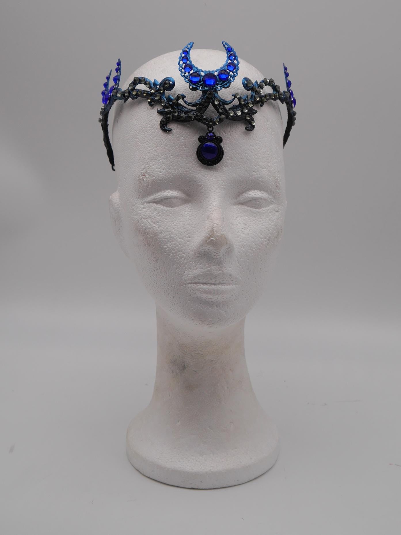 Nyx Tiara ~ Dark moon ~ Gothic Kopfschmuck ~ Goth ~ Mystischer Haarschmuck