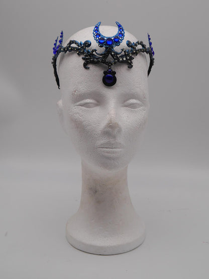 Nyx Tiara ~ Dark moon ~ Gothic Kopfschmuck ~ Goth ~ Mystischer Haarschmuck