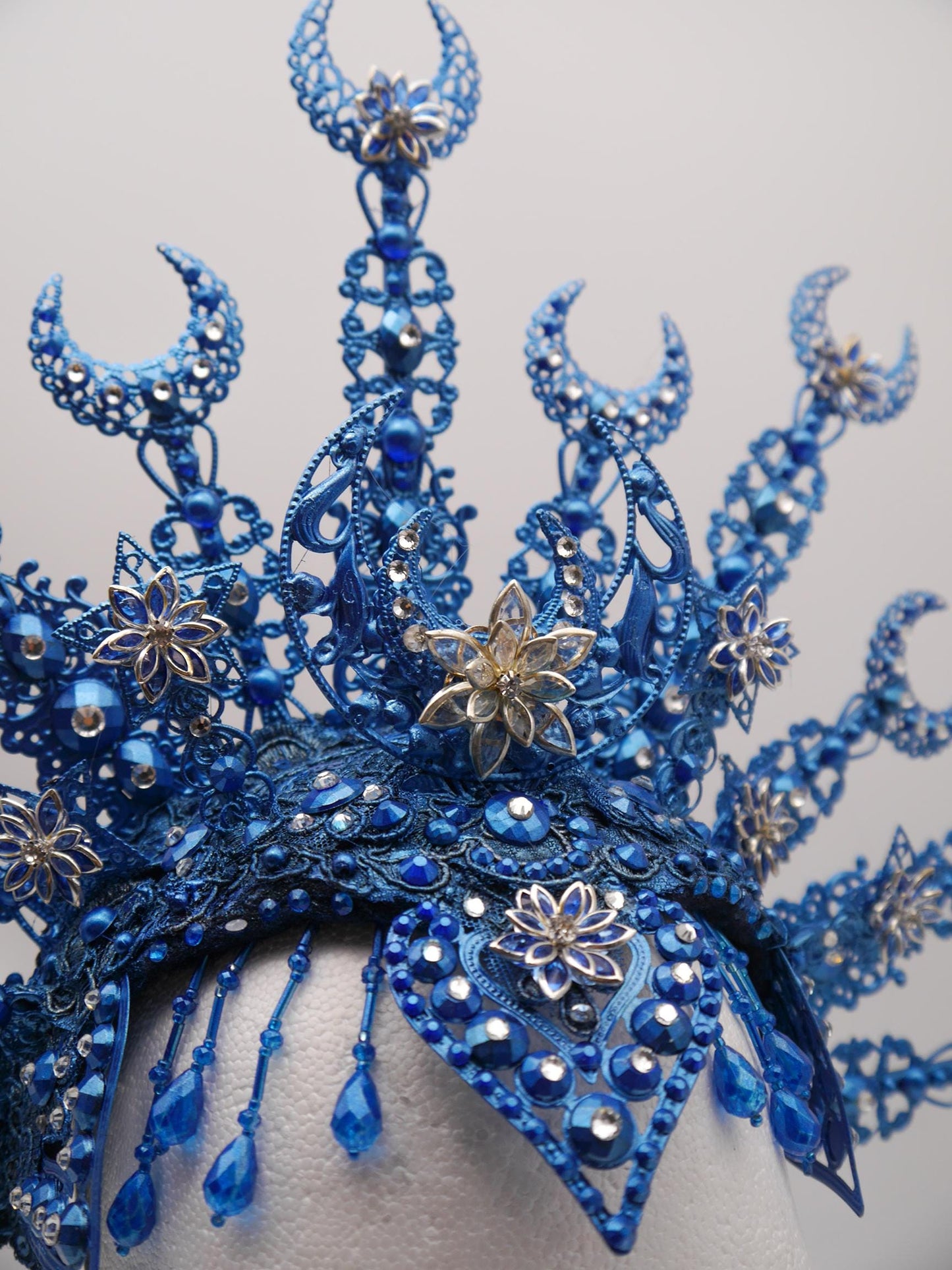 Celestial Moon Crown ~ Nyx Collection ~ Halo - Moonshine headpiece - Royal gloriole -