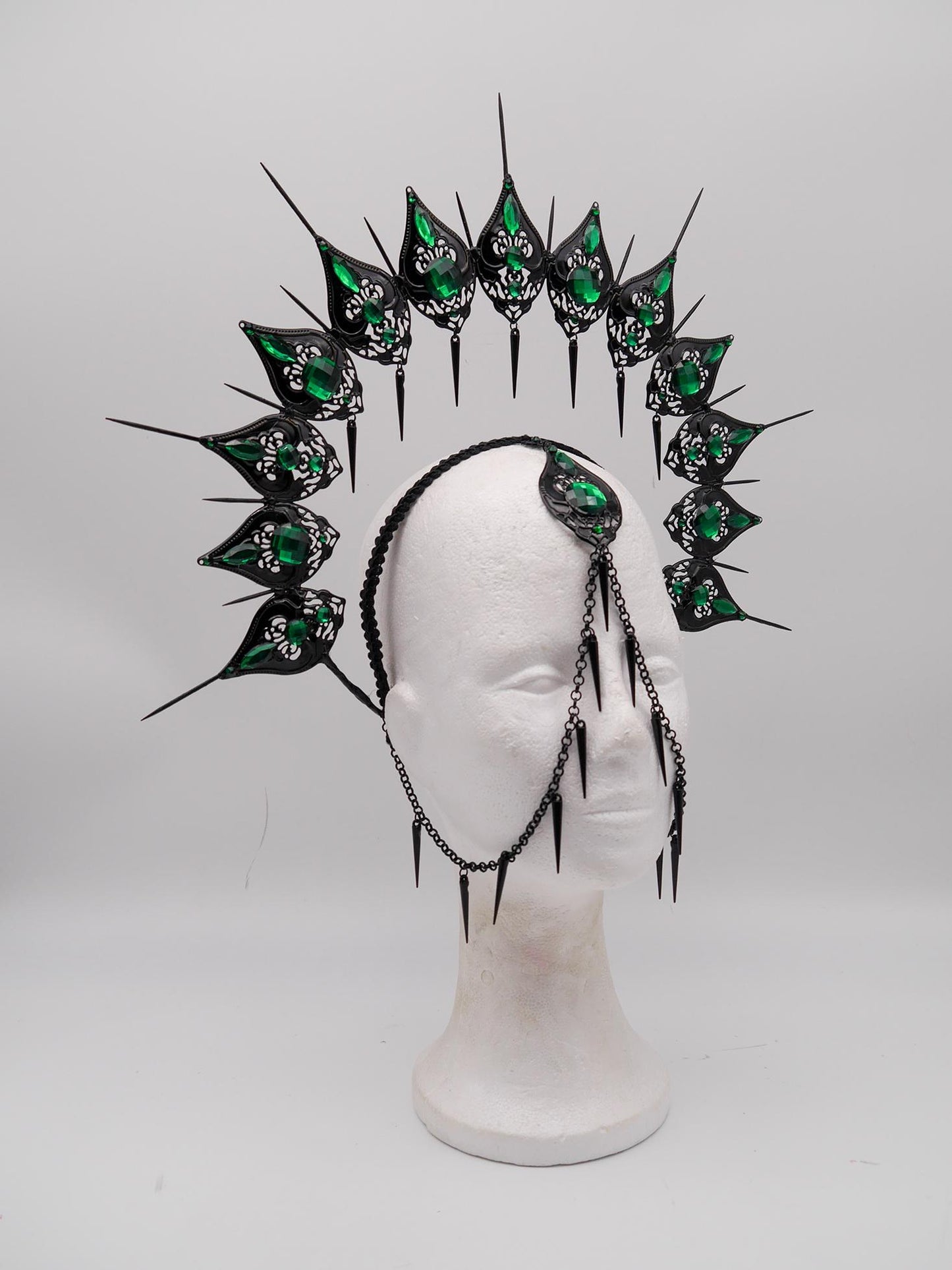 Emerald Noire Gothic Halo
