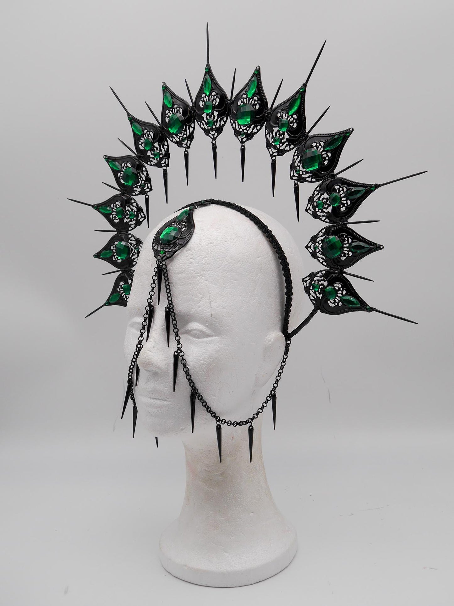 Emerald Noire Gothic Halo