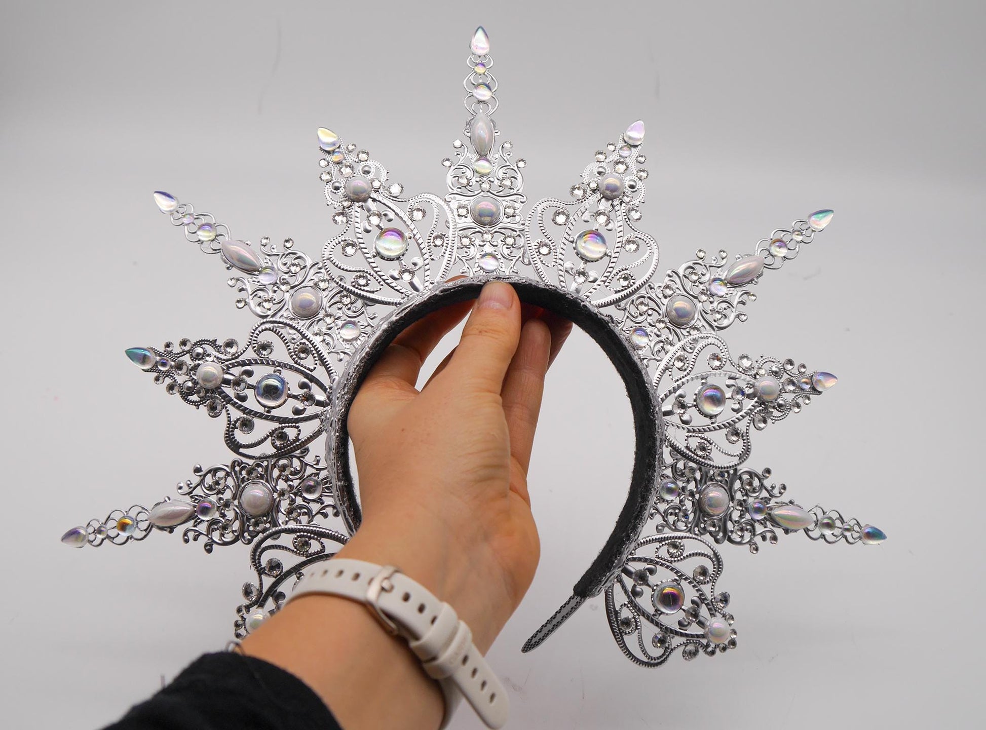 frozen Light Halo - Crown ~ winter Royal Metal halo ~ Krone ~ Kranz ~ Kopfschmuck ~ Headdress ~ Heiligenschein ~ gothic ~ goth