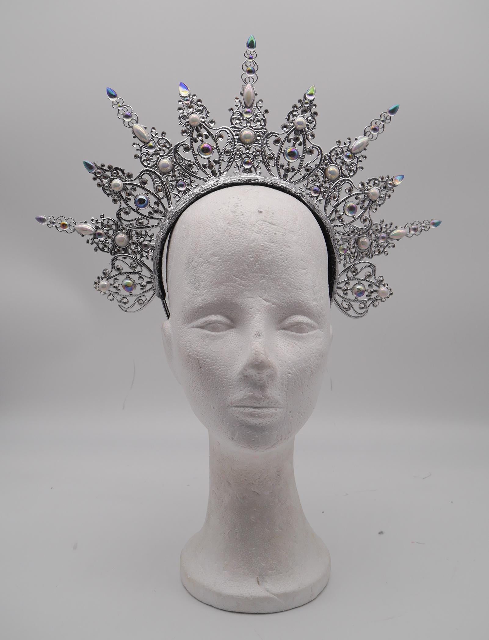 frozen Light Halo - Crown ~ winter Royal Metal halo ~ Krone ~ Kranz ~ Kopfschmuck ~ Headdress ~ Heiligenschein ~ gothic ~ goth