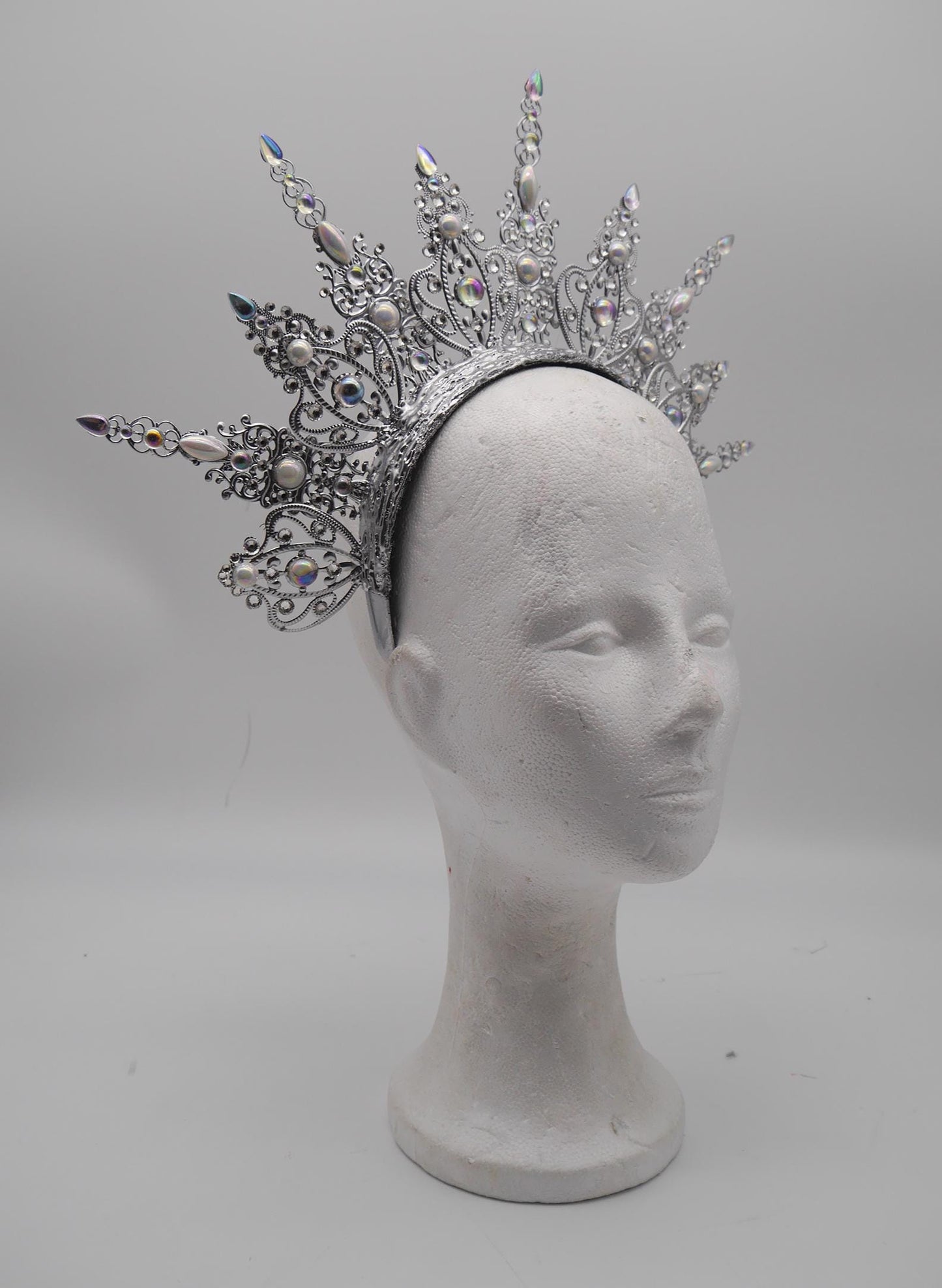 frozen Light Halo - Crown ~ winter Royal Metal halo ~ Krone ~ Kranz ~ Kopfschmuck ~ Headdress ~ Heiligenschein ~ gothic ~ goth