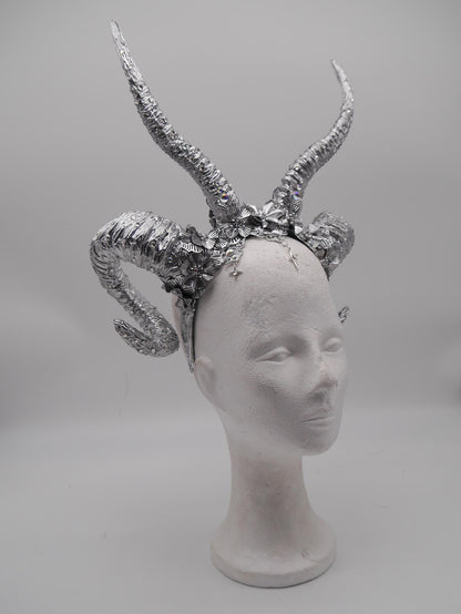 frozen Light dragon Horns ~ winter goddess ~ Ice Gothic Hörner ~ Fantasy ~ Kopfschmuck ~ Dämon ~ Hexe ~ Festival ~ Maleficent - double horns