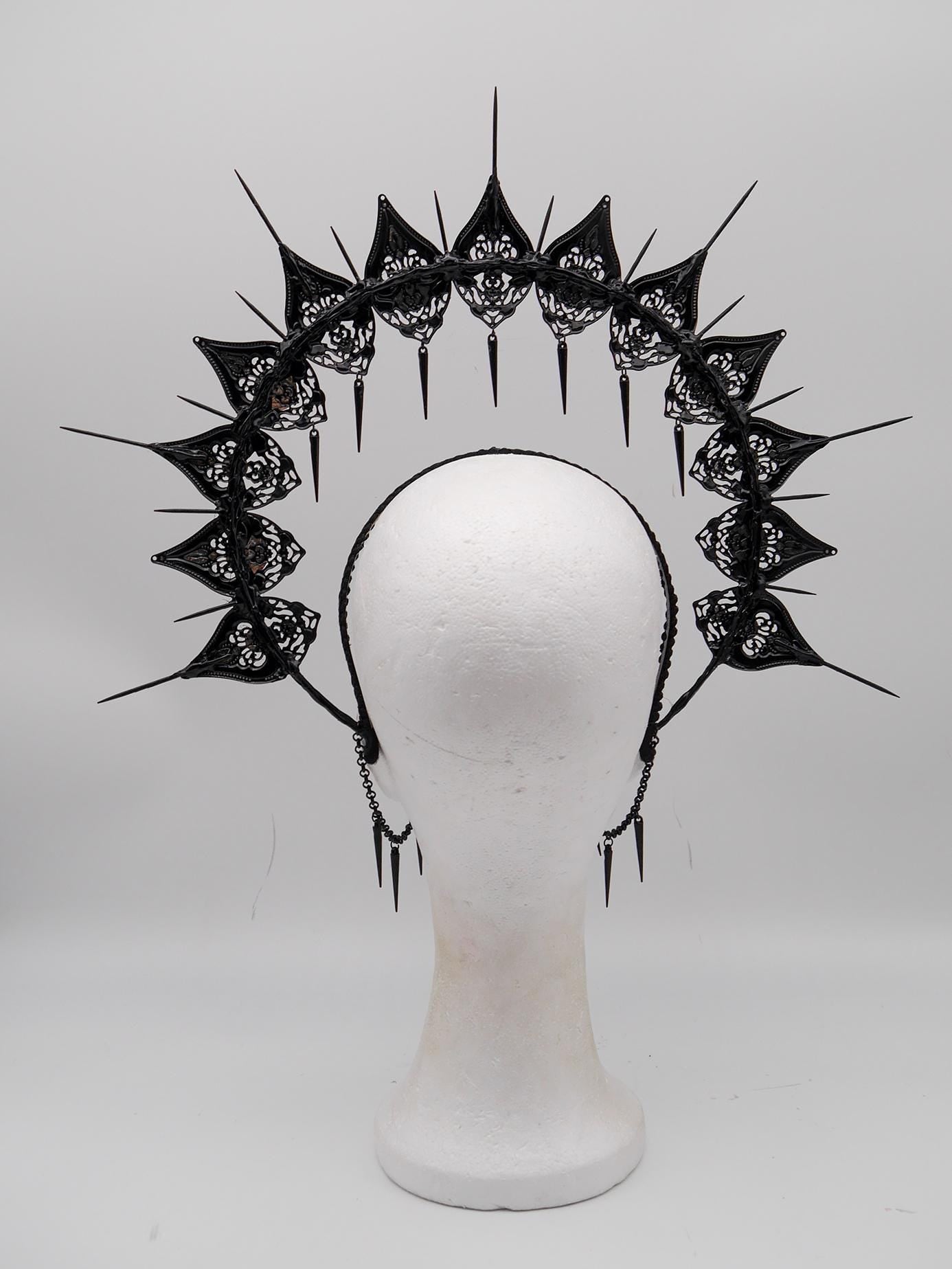 Emerald Noire Gothic Halo