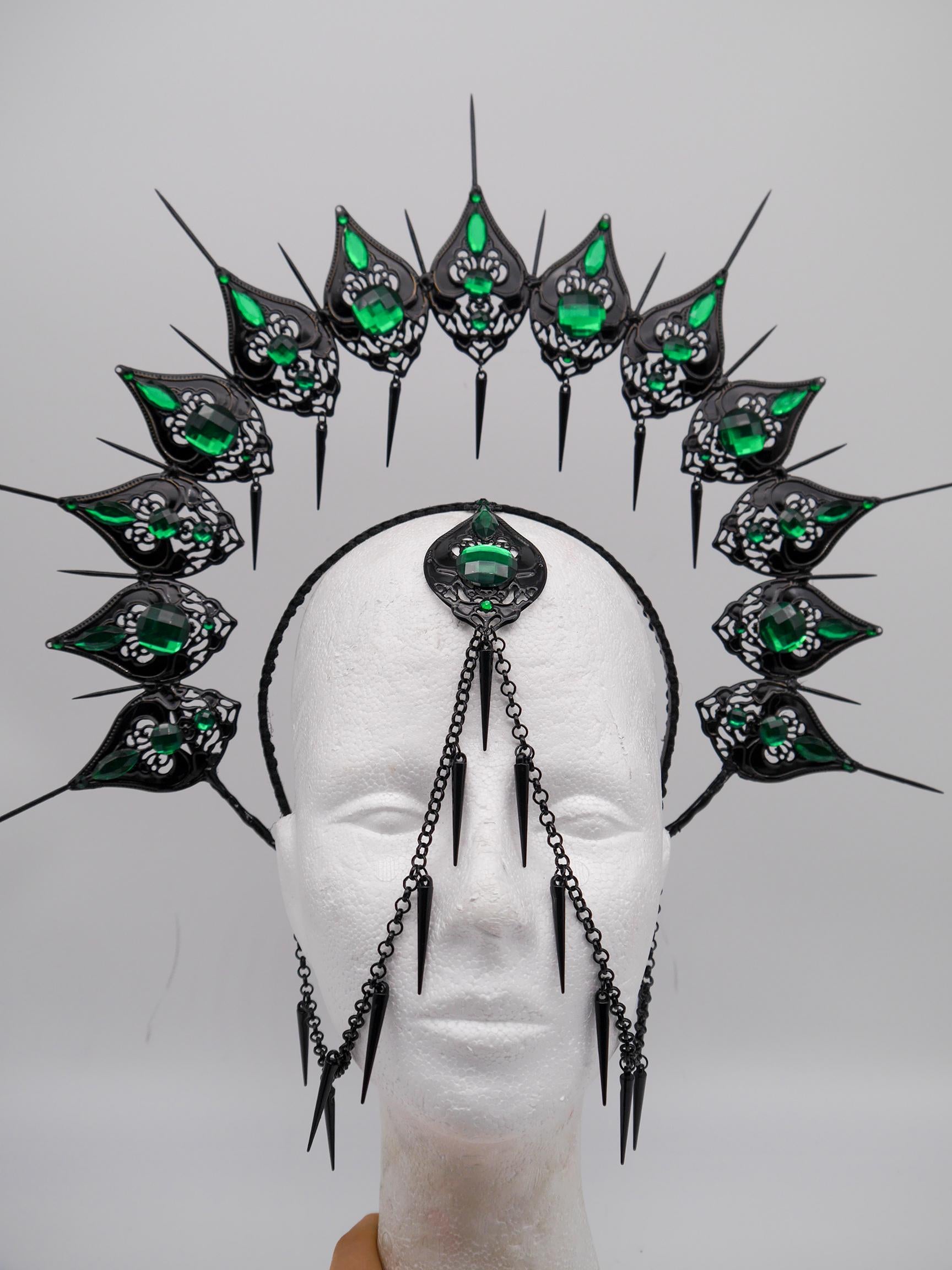 Emerald Noire Gothic Halo