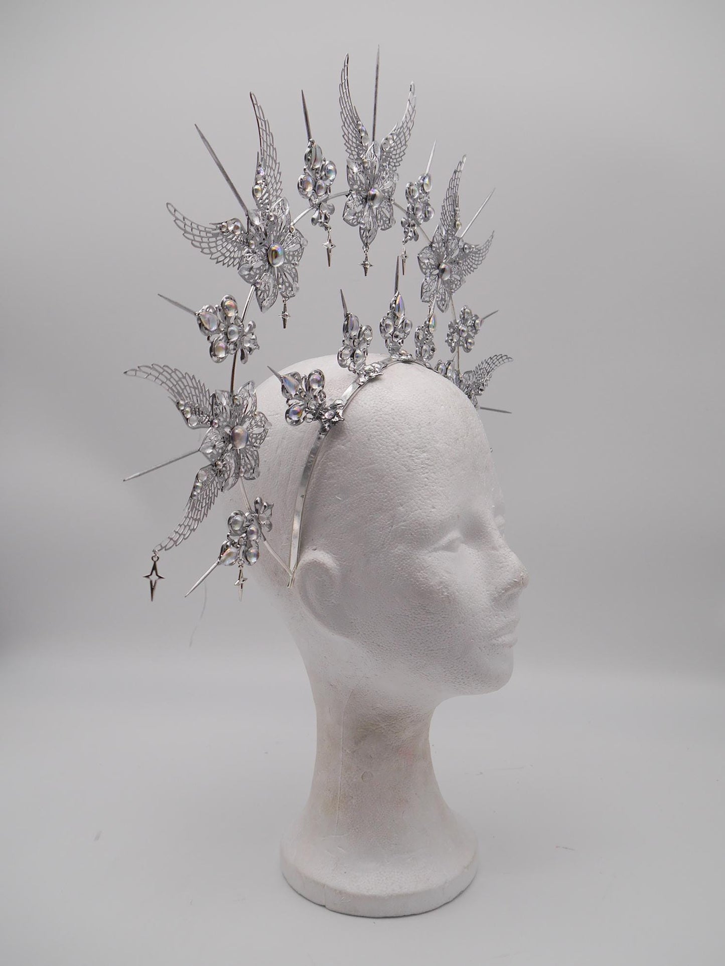 Frozen Light Wings Halo - winter dream headpiece - Royal gloriole - crown - Krone - Kranz - Heiligenschein - fantasy Headdress - Fee - Elf