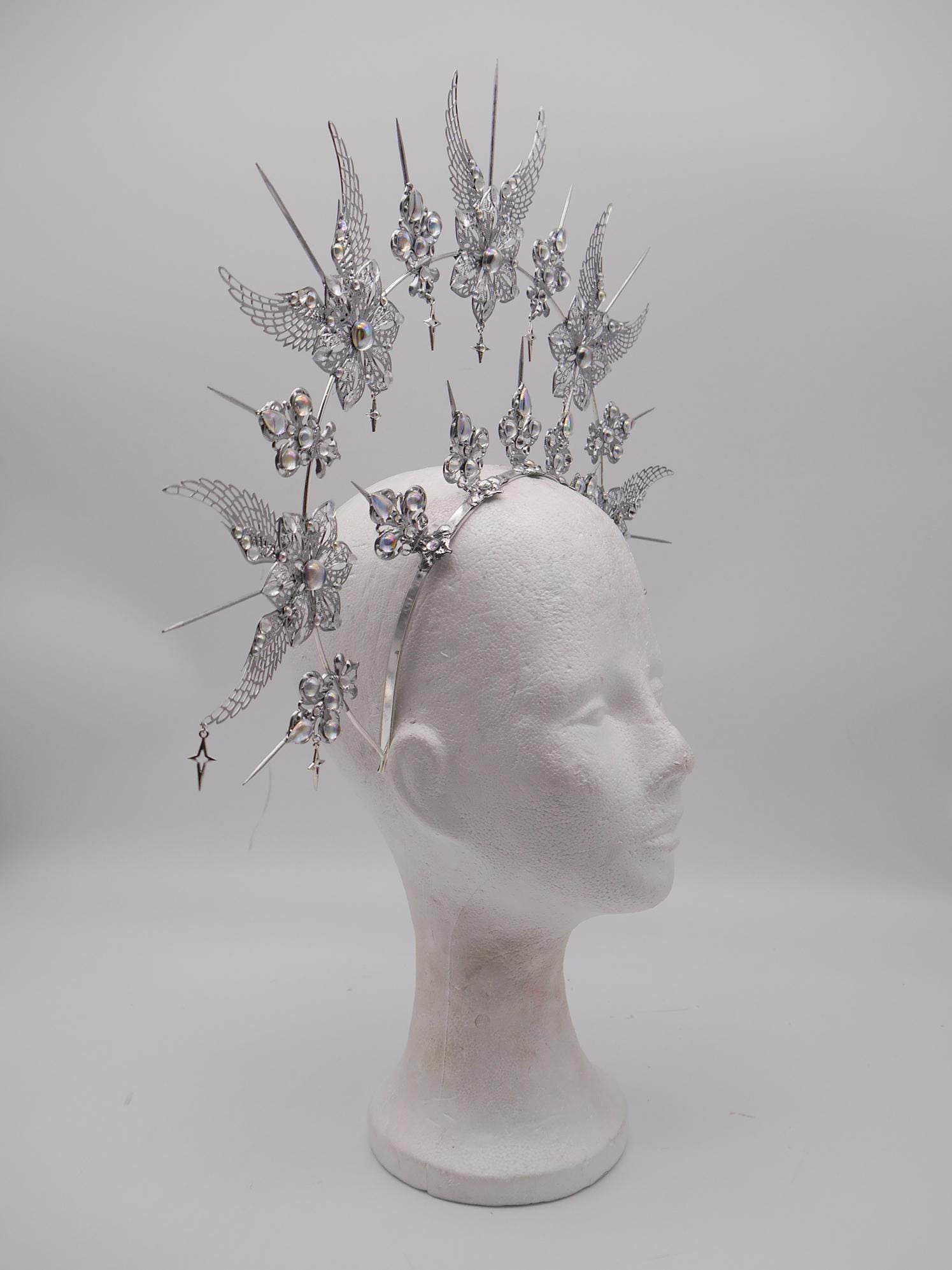 Frozen Light Wings Halo - winter dream headpiece - Royal gloriole - crown - Krone - Kranz - Heiligenschein - fantasy Headdress - Fee - Elf
