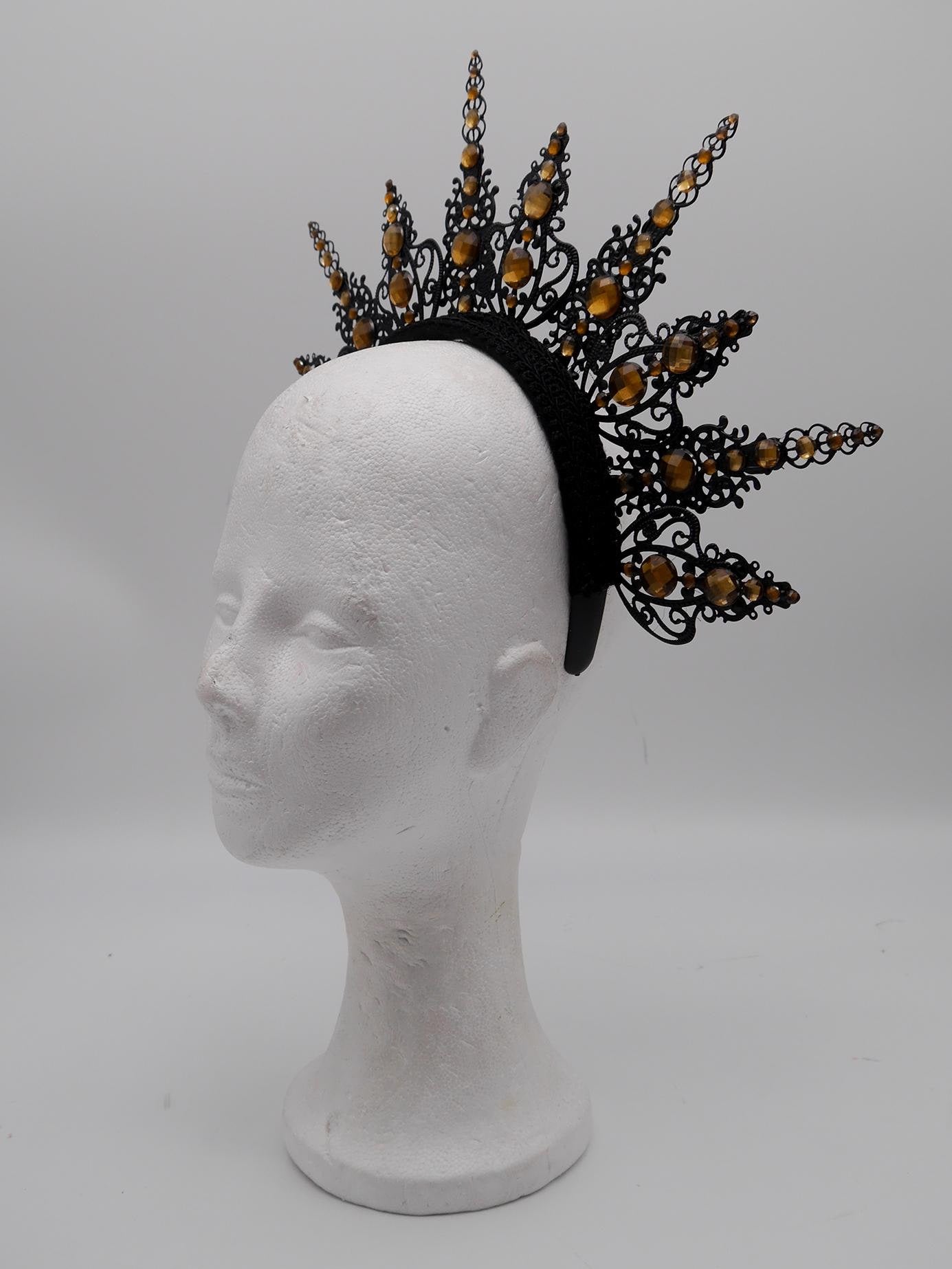 Dark brown gothic Halo - Crown ~ witchy Royal Metal halo ~ Krone ~ Kranz ~ Kopfschmuck ~ Headdress ~ Heiligenschein ~ goth