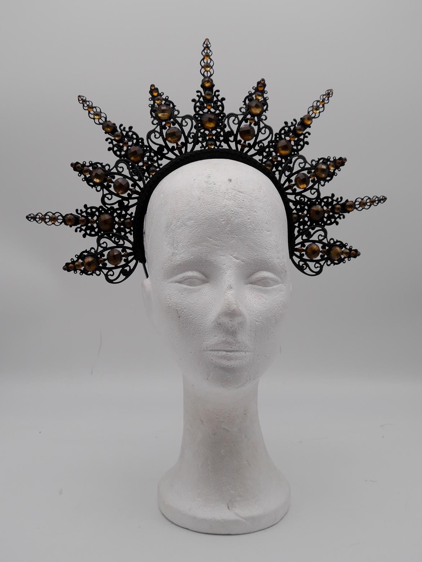 Dark brown gothic Halo - Crown ~ witchy Royal Metal halo ~ Krone ~ Kranz ~ Kopfschmuck ~ Headdress ~ Heiligenschein ~ goth