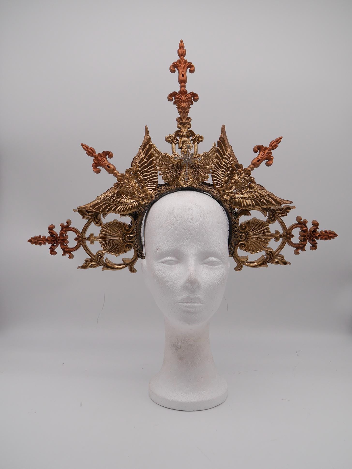 Seraphim Aurelion – Crown of Light